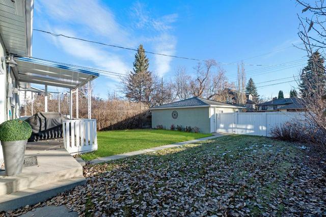 3224 25 Street Sw, House detached with 4 bedrooms, 2 bathrooms and 4 parking in Calgary AB | Image 36