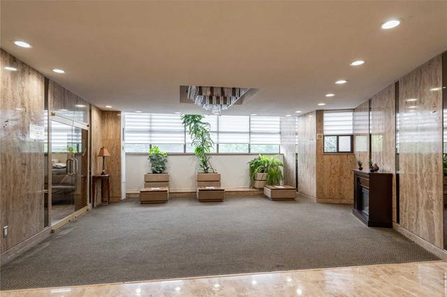1003 - 11 Wincott Dr, Condo with 2 bedrooms, 1 bathrooms and 1 parking in Toronto ON | Image 16