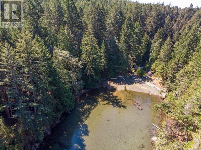 00 Mine Bay Rd, Home with 0 bedrooms, 0 bathrooms and null parking in Powell River E BC | Image 2