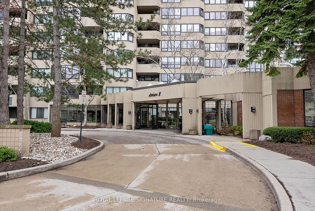 208 - 65 Spring Garden Ave, Condo with 2 bedrooms, 2 bathrooms and 1 parking in Toronto ON | Image 24