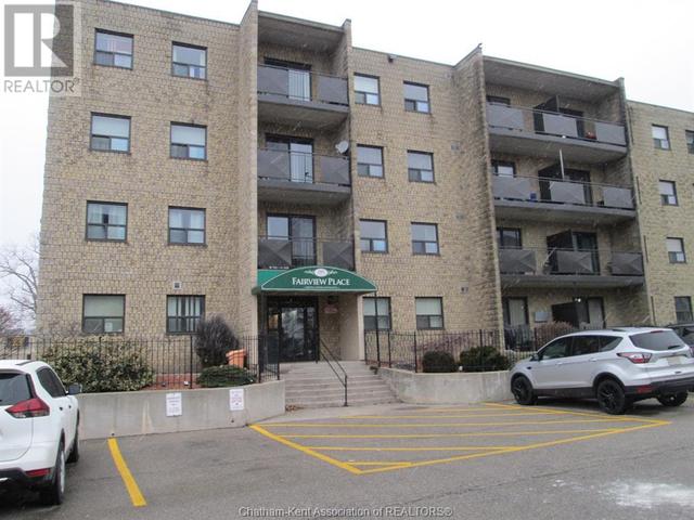 211 - 140 Park Avenue East, Condo with 2 bedrooms, 1 bathrooms and null parking in Chatham Kent ON | Image 1