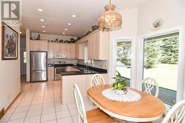 63227 Whispering Pines Road, House detached with 3 bedrooms, 1 bathrooms and 10 parking in Bighorn No. 8 AB | Image 11