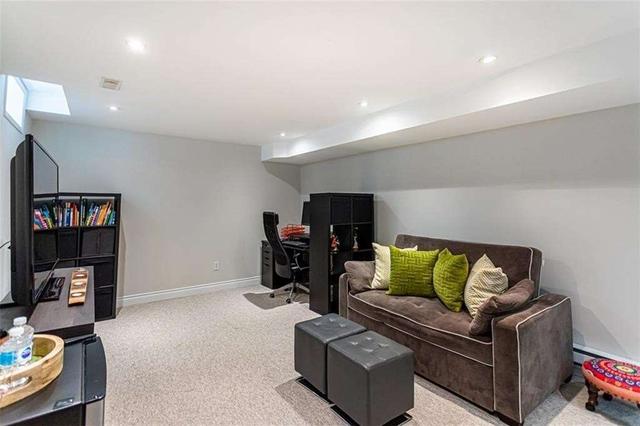 553 Phoebe Cres, House detached with 3 bedrooms, 4 bathrooms and 4 parking in Burlington ON | Image 21