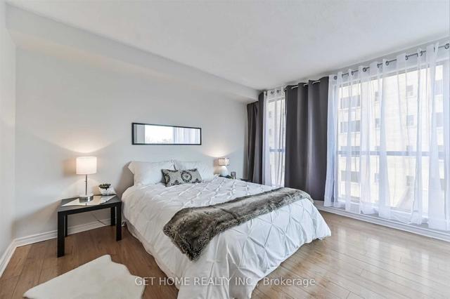 403 - 298 Jarvis St, Condo with 2 bedrooms, 2 bathrooms and 0 parking in Toronto ON | Image 4