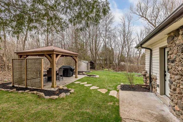 1486 Maple Rd, House detached with 3 bedrooms, 1 bathrooms and 4 parking in Innisfil ON | Image 19