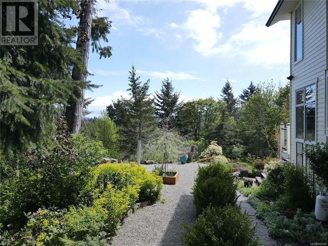 2136 Pan Dion Pl, House detached with 4 bedrooms, 4 bathrooms and 10 parking in Sooke BC | Image 56