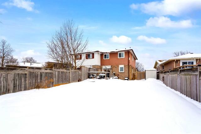 95 Burbank Cres, House semidetached with 4 bedrooms, 3 bathrooms and 4 parking in Orangeville ON | Image 26