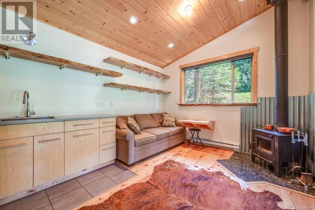 22 Captain Kidds Terr, House detached with 2 bedrooms, 1 bathrooms and 2 parking in Nanaimo BC | Image 7