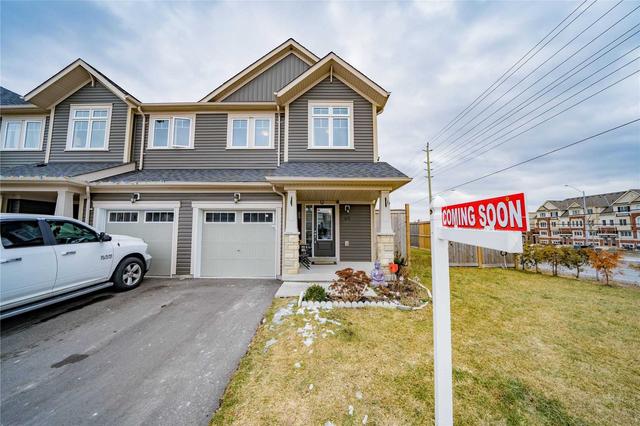 45 Nearco Cres, House attached with 3 bedrooms, 4 bathrooms and 3 parking in Oshawa ON | Image 1