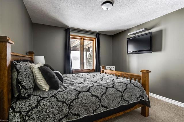 449 Champlain Road, House detached with 3 bedrooms, 2 bathrooms and 4 parking in Penetanguishene ON | Image 23