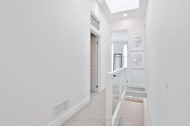 93 Northcote Ave, House attached with 3 bedrooms, 2 bathrooms and 2 parking in Toronto ON | Image 13