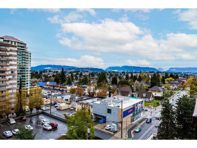 1001 - 620 Seventh Avenue, Condo with 2 bedrooms, 2 bathrooms and null parking in New Westminster BC | Card Image