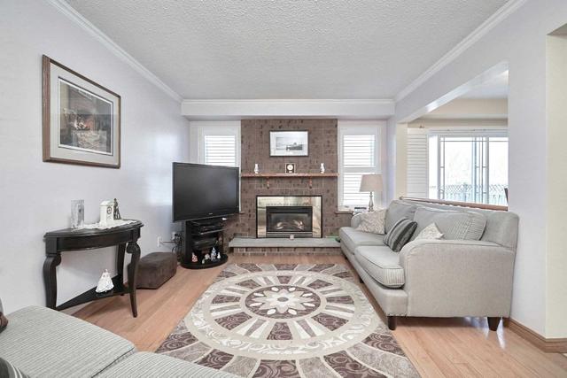 48 Niagara Pl, House detached with 3 bedrooms, 3 bathrooms and 4 parking in Brampton ON | Image 13