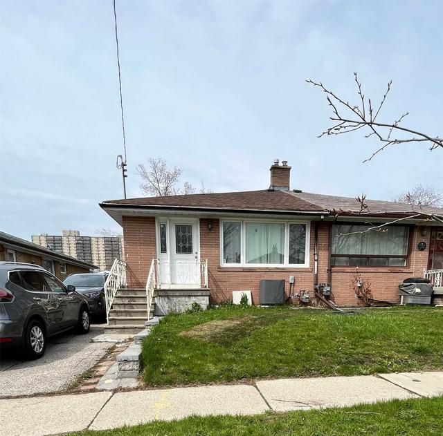 50 Rushley Dr, House semidetached with 3 bedrooms, 3 bathrooms and 3 parking in Toronto ON | Card Image