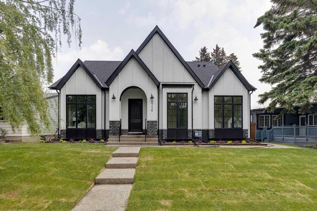 2716 Lougheed Drive Sw, House detached with 6 bedrooms, 3 bathrooms and 2 parking in Calgary AB | Image 1
