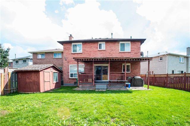 28 Rodwell Crt, House detached with 4 bedrooms, 4 bathrooms and 6 parking in Brampton ON | Image 20