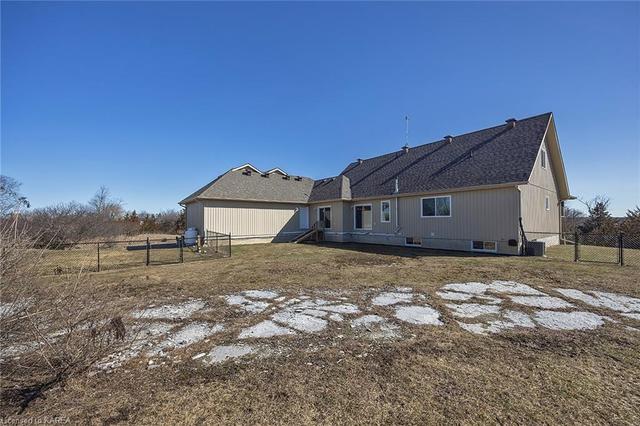 5382 Longswamp Road, House detached with 4 bedrooms, 3 bathrooms and 8 parking in South Frontenac ON | Image 48