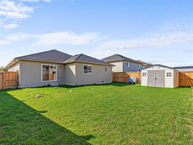 48 Helen Dr E, House semidetached with 3 bedrooms, 2 bathrooms and 4 parking in Haldimand County ON | Image 32