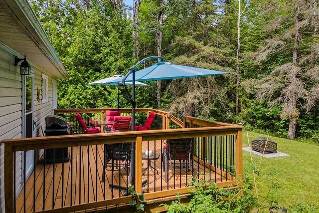175 Warner Bay Rd, House detached with 2 bedrooms, 1 bathrooms and 5 parking in Northern Bruce Peninsula ON | Image 3