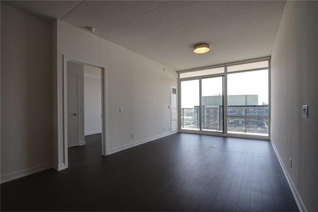 s713 - 455 Front St E, Condo with 2 bedrooms, 2 bathrooms and 1 parking in Toronto ON | Image 9