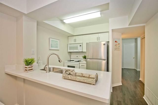 661 - 3 Everson Dr, Townhouse with 2 bedrooms, 1 bathrooms and 1 parking in Toronto ON | Image 23