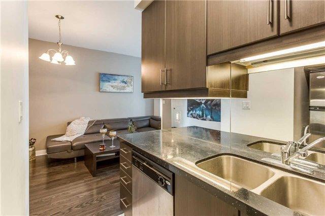 2102 - 50 Absolute Ave, Condo with 2 bedrooms, 2 bathrooms and 1 parking in Mississauga ON | Image 9