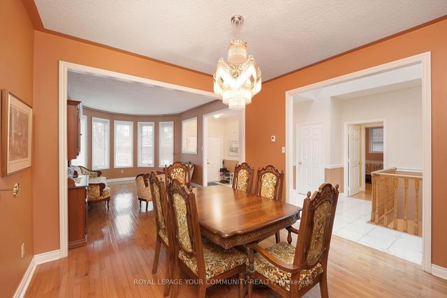 421 Sunset Beach Rd, House detached with 3 bedrooms, 3 bathrooms and 8 parking in Richmond Hill ON | Image 2