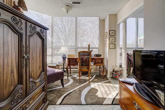 105 - 330 Mill St S, Condo with 1 bedrooms, 2 bathrooms and 1 parking in Brampton ON | Image 8