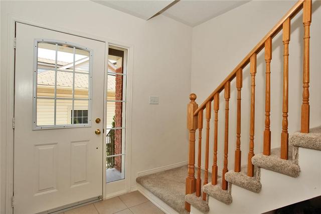 16 - 2341 Parkhaven Blvd, Townhouse with 3 bedrooms, 3 bathrooms and null parking in Oakville ON | Image 3
