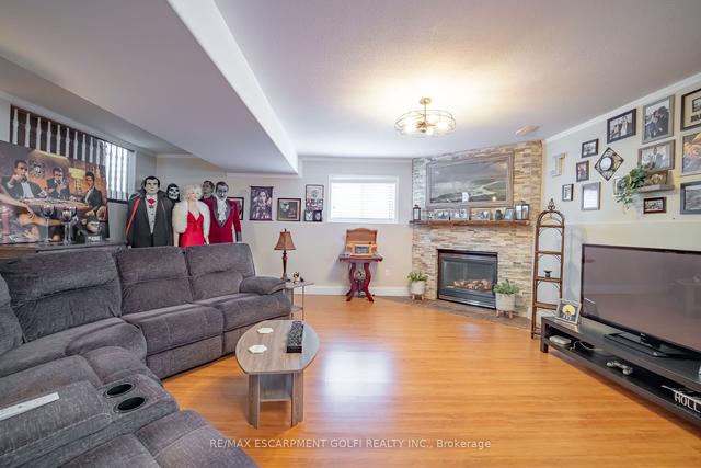 8076 Spring Blossom Dr, House detached with 3 bedrooms, 2 bathrooms and 4 parking in Niagara Falls ON | Image 16