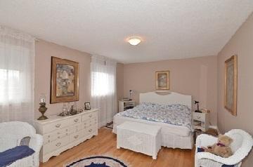 4226 Highgate Cres, House detached with 3 bedrooms, 4 bathrooms and 4 parking in Mississauga ON | Image 7