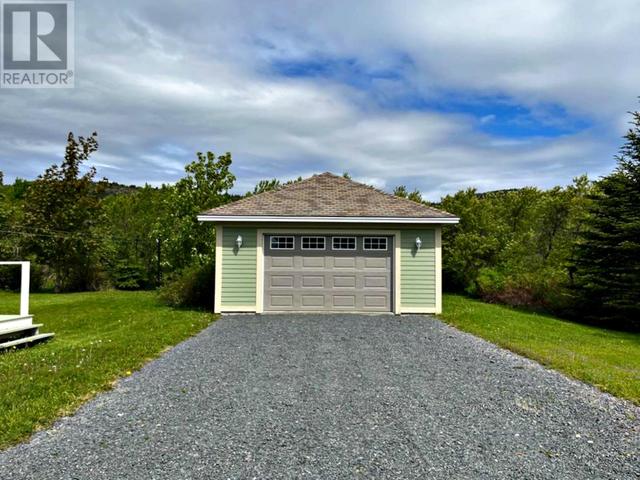 351 Highway East Highway, House detached with 4 bedrooms, 2 bathrooms and null parking in Victoria NL | Image 9
