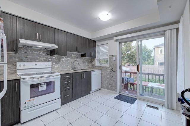 2 Cordgrass Cres, House detached with 3 bedrooms, 4 bathrooms and 4 parking in Brampton ON | Image 4