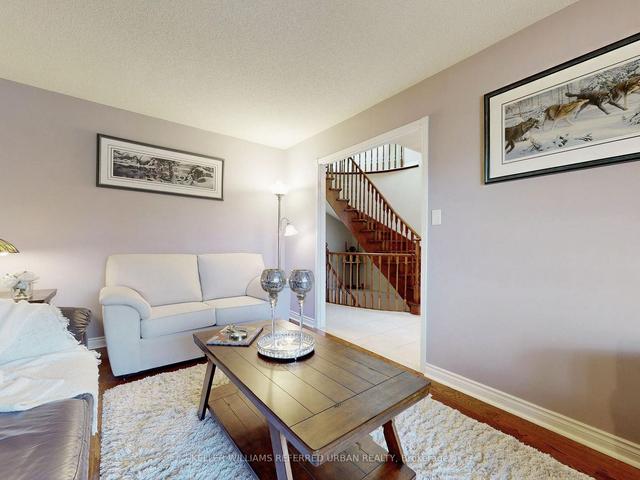 22 Berwick Ave, House detached with 4 bedrooms, 4 bathrooms and 4 parking in Brampton ON | Image 38