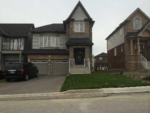7 Alldread Cres, House detached with 4 bedrooms, 3 bathrooms and 4 parking in Clarington ON | Image 1