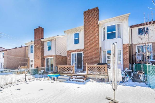 81 Sandyhook Sq, House detached with 3 bedrooms, 4 bathrooms and 3 parking in Toronto ON | Image 28