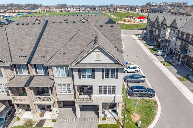 3101 Cornell Common, House attached with 3 bedrooms, 3 bathrooms and 2 parking in Oakville ON | Image 1