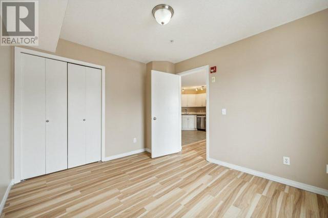 310, - 2000 Applevillage Court Se, Condo with 1 bedrooms, 1 bathrooms and null parking in Calgary AB | Image 16