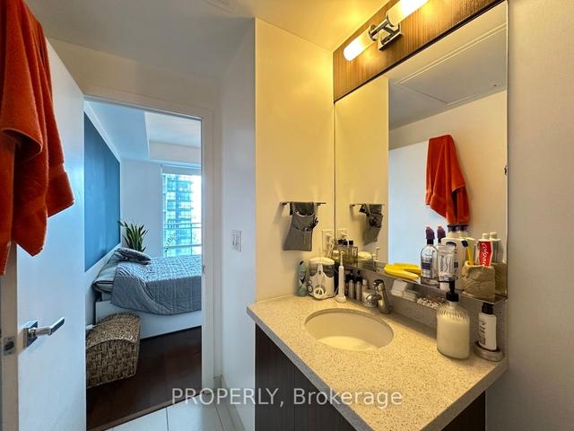 3401 - 21 Widmer St, Condo with 1 bedrooms, 2 bathrooms and 1 parking in Toronto ON | Image 20
