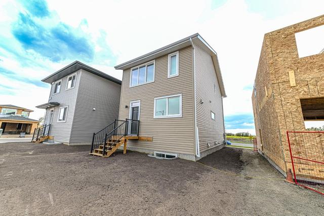 8725 Copperwood Road, House detached with 3 bedrooms, 2 bathrooms and 2 parking in Grande Prairie AB | Image 32