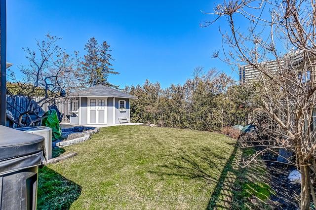 3467 Burningoak Cres, House detached with 4 bedrooms, 4 bathrooms and 6 parking in Mississauga ON | Image 28