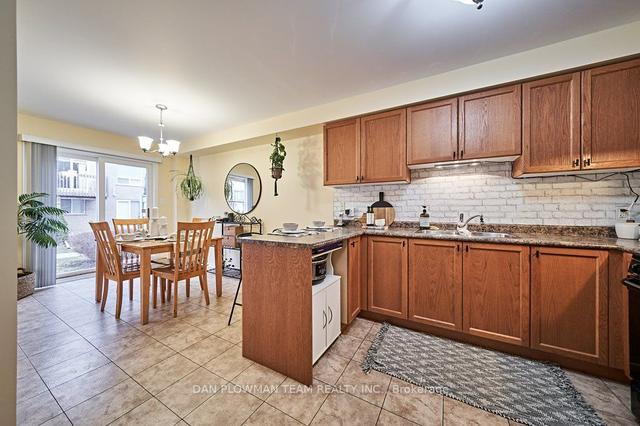 37 - 1087 Ormond Dr, Townhouse with 3 bedrooms, 3 bathrooms and 2 parking in Oshawa ON | Image 5