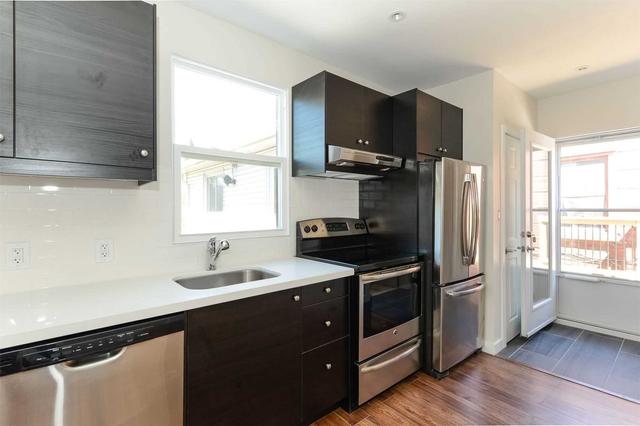 upper - 228 Jones Ave, House detached with 1 bedrooms, 1 bathrooms and 0 parking in Toronto ON | Image 14