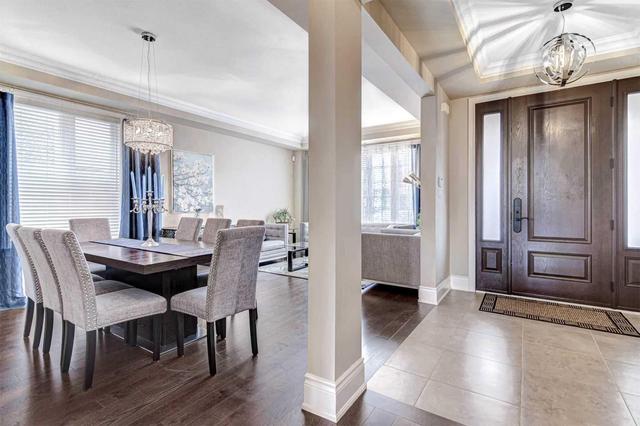 2099 Namron Gate, House detached with 5 bedrooms, 5 bathrooms and 4 parking in Oakville ON | Image 2