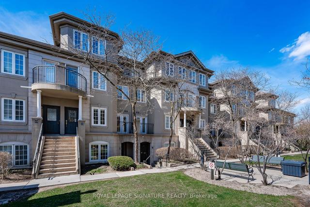 a29 - 108 Finch Ave W, Townhouse with 2 bedrooms, 2 bathrooms and 1 parking in Toronto ON | Image 1