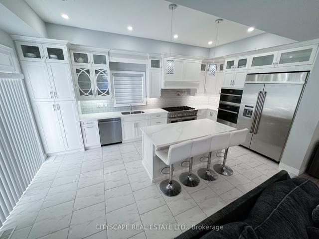 44 Miller Dr, House detached with 4 bedrooms, 4 bathrooms and 6 parking in Hamilton ON | Image 39