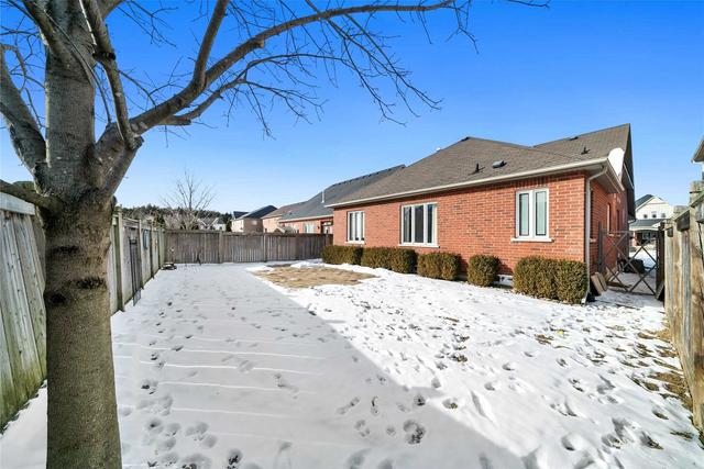 1365 Maddock Dr, House detached with 3 bedrooms, 4 bathrooms and 8 parking in Oshawa ON | Image 27