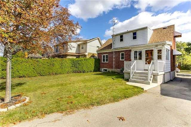 80 Haymarket Rd, House detached with 4 bedrooms, 2 bathrooms and 4 parking in Toronto ON | Image 14