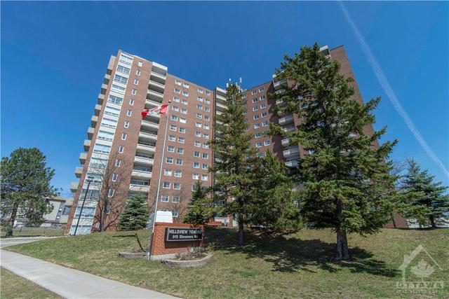 908 - 915 Elmsmere Road, Condo with 2 bedrooms, 1 bathrooms and 1 parking in Ottawa ON | Card Image