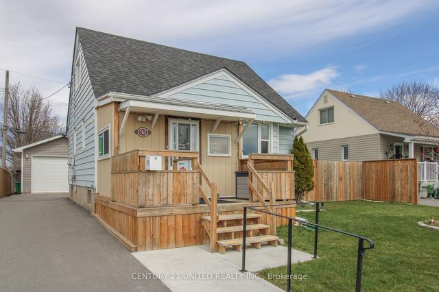 762 Gillespie Ave, House detached with 2 bedrooms, 2 bathrooms and 3 parking in Peterborough ON | Image 23
